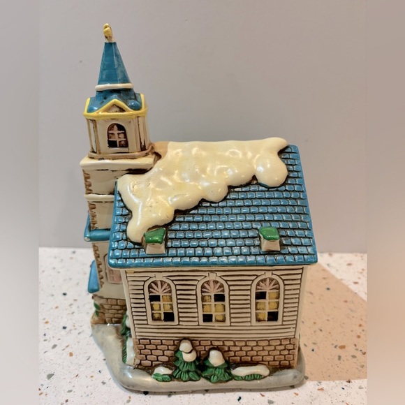 Vintage Colonial Village by Lefton Designed by Byron Wood‎ Church Village Decor - Picture 4 of 13